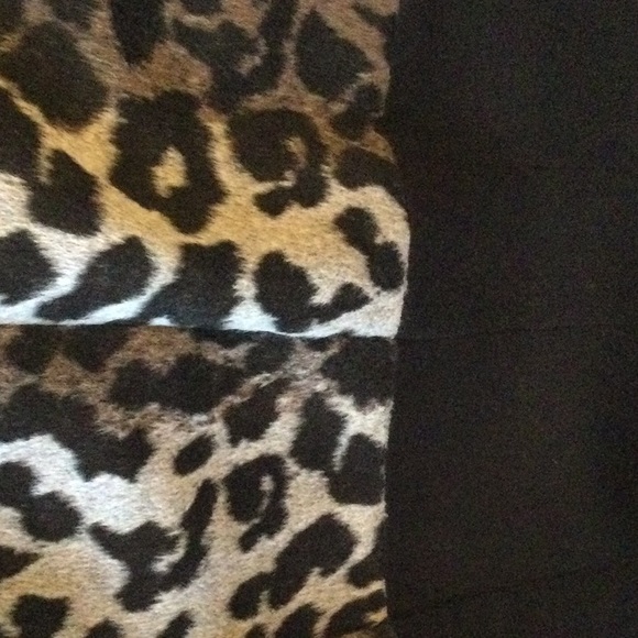 T Tahari wool coat - black and leopard - Picture 10 of 12